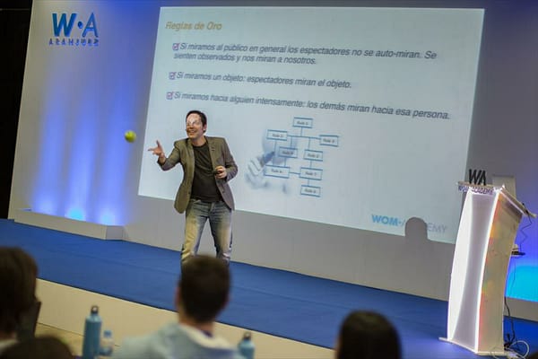 Espectáculo cerca — Pepo Capel mago profesional